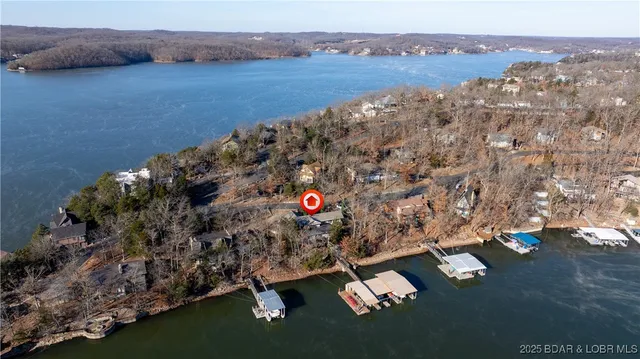 $659,000 | 355 Walkers Cay Drive, Osage Beach, MO 65065