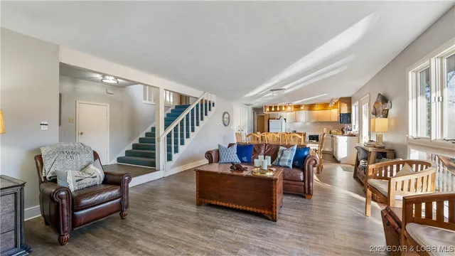 $659,000 | 355 Walkers Cay Drive, Osage Beach, MO 65065