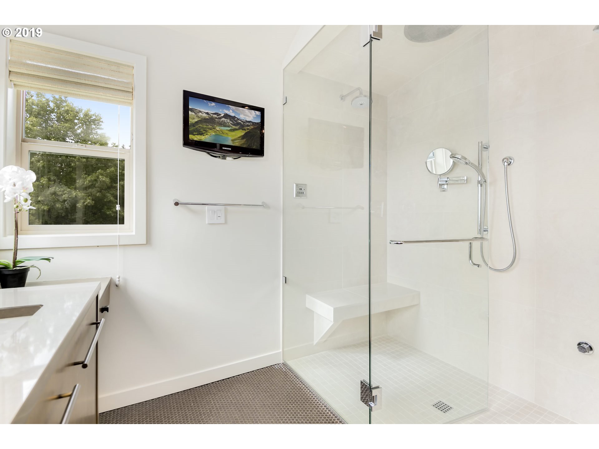 6534 Southwest View Point Terrace Portland, OR 97239 - Photo 17 of 29 a bathroom with a shower