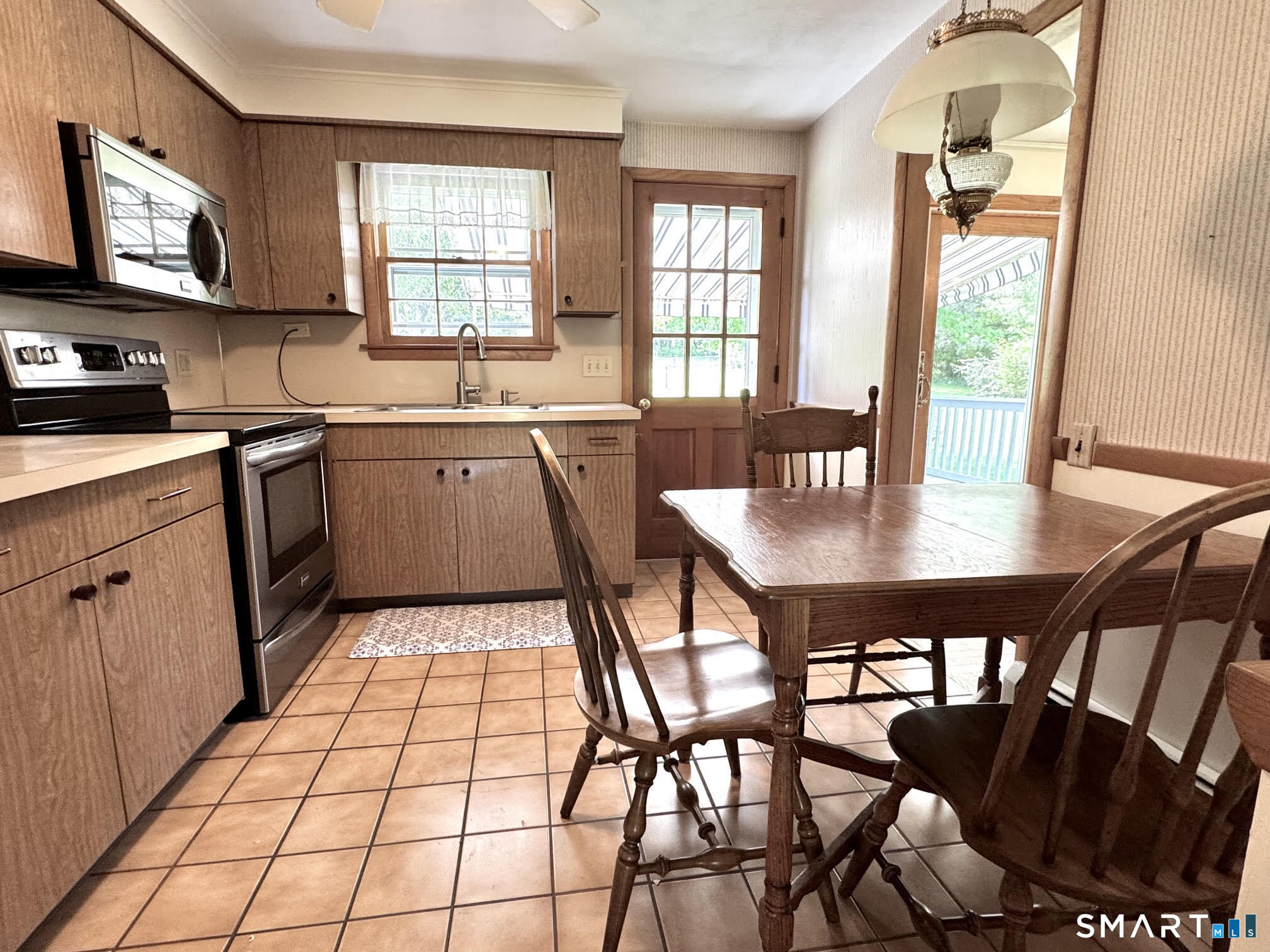 57 Barnes Road Watertown, CT 06795 - Photo 16 of 27