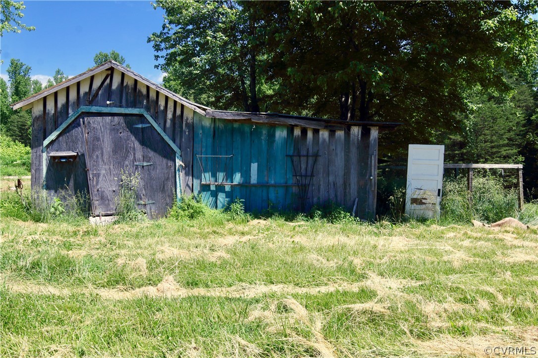 4700 Fleming Road Louisa, VA 23093 - Photo 12 of 30 Gallery Image 12