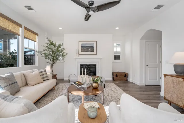 $919,000 | 2560 Red Willow Drive, Santa Rosa, CA 95403