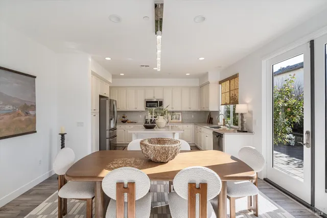 $919,000 | 2560 Red Willow Drive, Santa Rosa, CA 95403