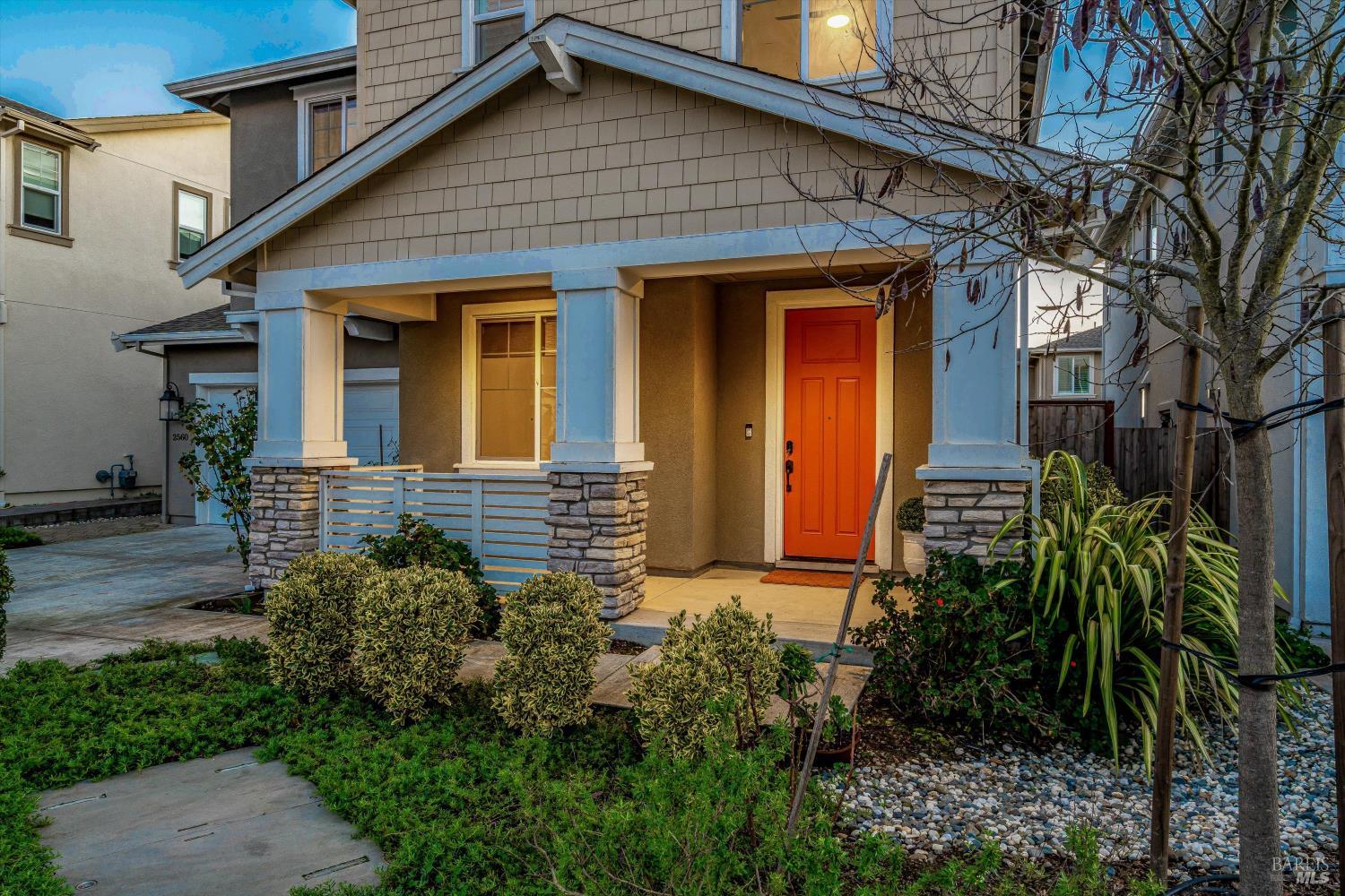 2560 Red Willow Drive Santa Rosa, CA 95403 - Photo 3 of 62 a front view of a house with garden