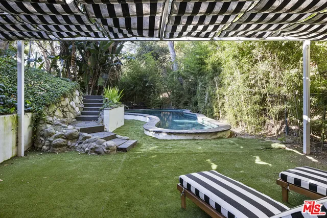 $10,000 | 2936 La Castana Drive, Los Angeles, CA 90046