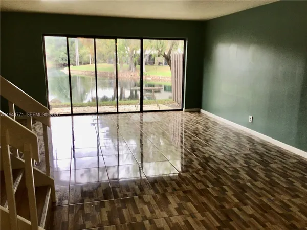 a view of empty room