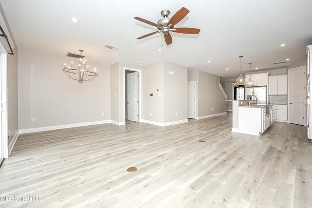 $2,400 | 10463 West Landon Green Circle, Gulfport, MS 39503