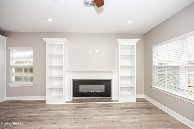 $2,400 | 10463 West Landon Green Circle, Gulfport, MS 39503