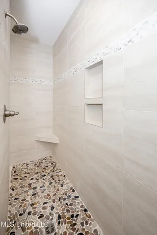 $2,400 | 10463 West Landon Green Circle, Gulfport, MS 39503