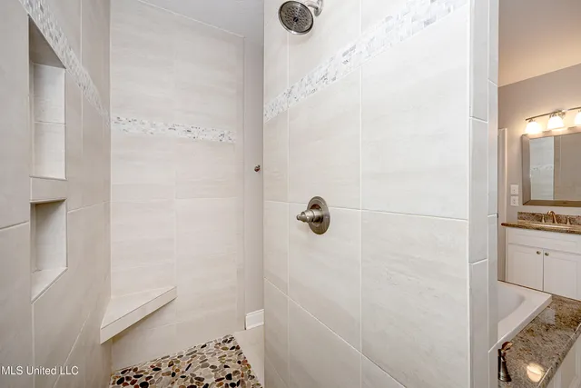 $2,400 | 10463 West Landon Green Circle, Gulfport, MS 39503