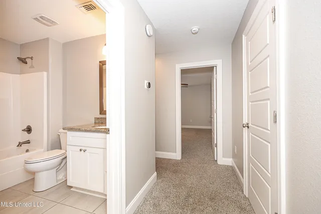 $2,400 | 10463 West Landon Green Circle, Gulfport, MS 39503