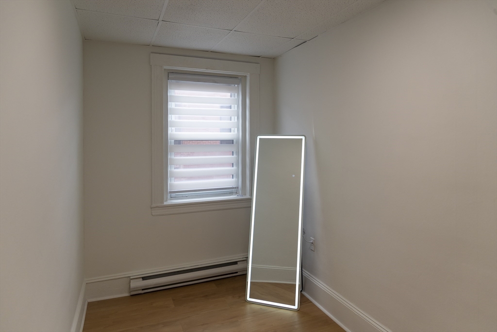 144 Salem Street, Unit 4 Boston, MA 02113 - Photo 8 of 9
