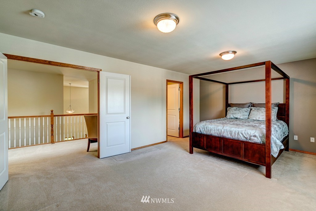 23721 17th Place West Bothell, WA 98021 - Photo 13 of 22