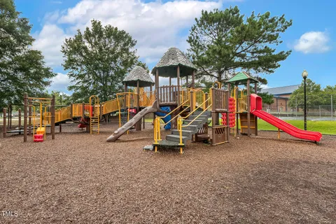 $309,900 | 553 Sturgeon Street, Smithfield, NC 27577