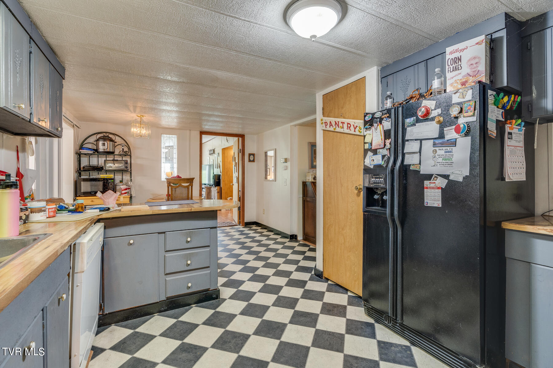 1130 West Allens Bridge Road Greeneville, TN 37743 - Photo 12 of 38 012