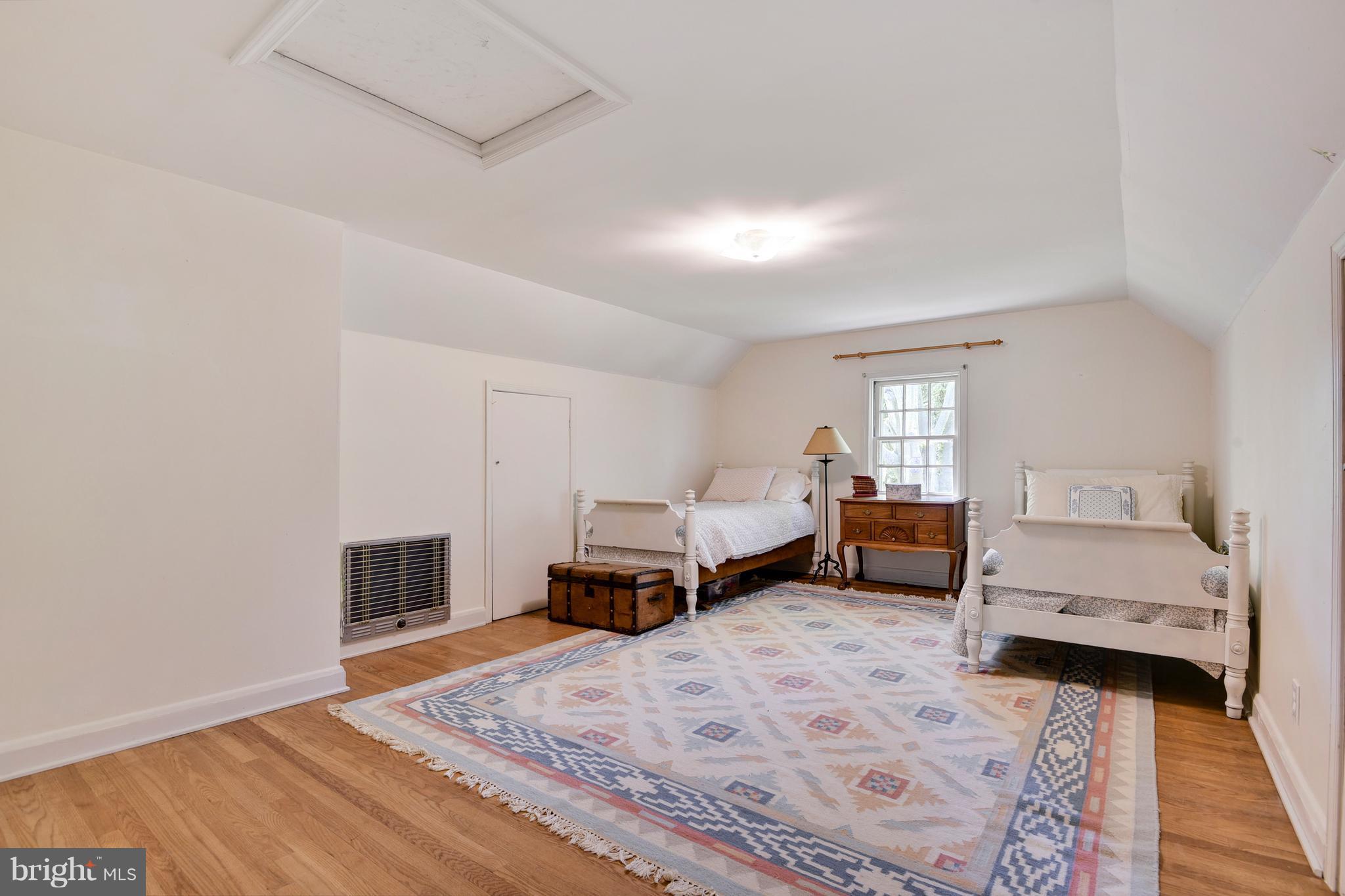 902 Navy Road Baltimore, MD 21204 - Photo 26 of 30 Third floor- fifth bedroom
