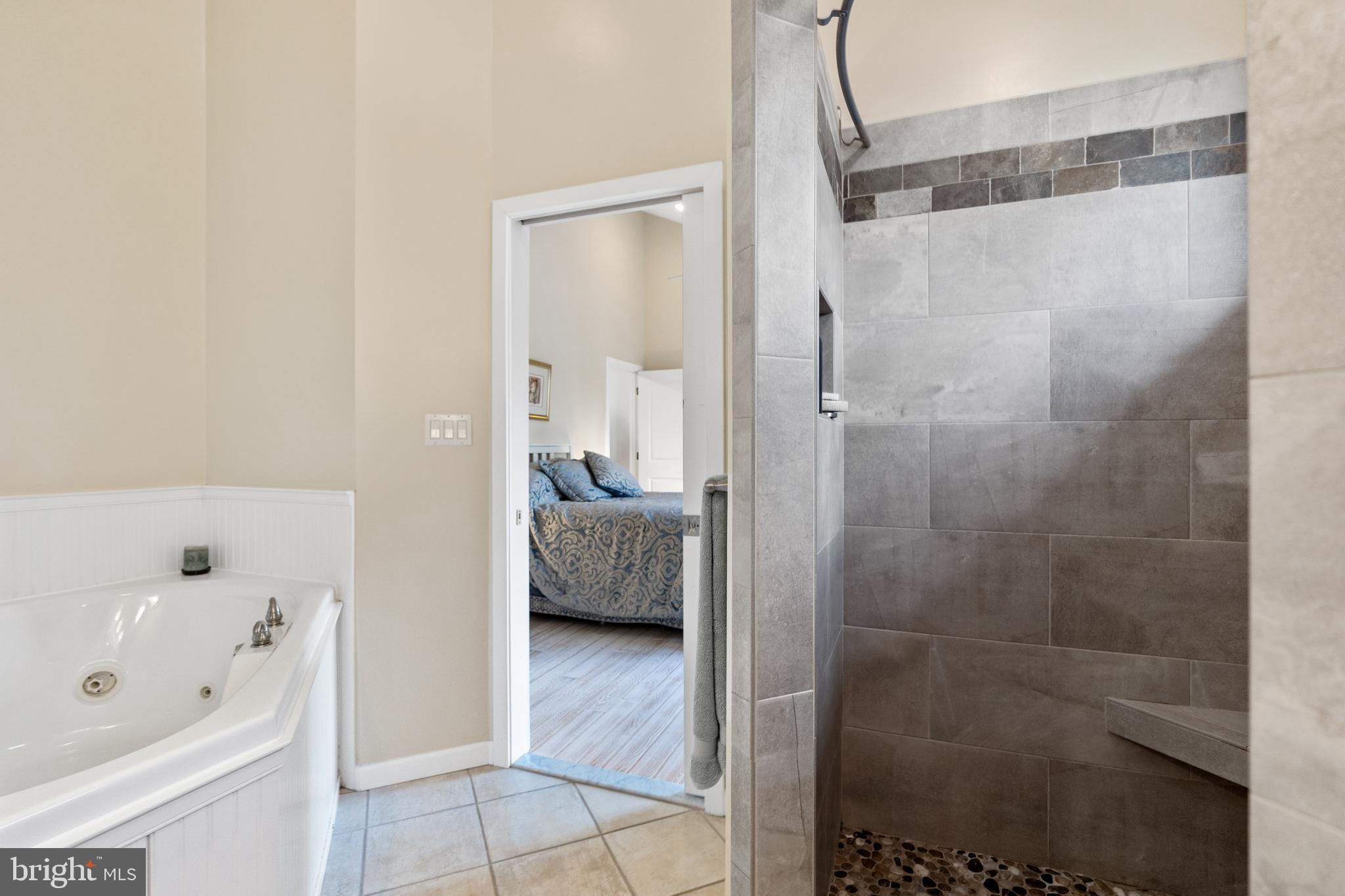8307 Crown Court Road Alexandria, VA 22308 - Photo 17 of 48