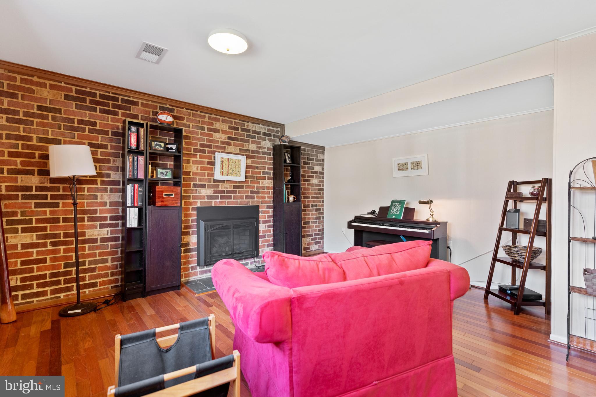 8307 Crown Court Road Alexandria, VA 22308 - Photo 30 of 48