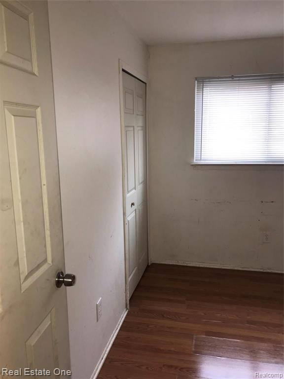 20796 Doepfer Road Warren, MI 48091 - Photo 12 of 18