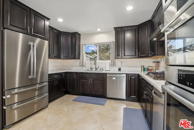 $849,900 | 27558 Pamplico Drive, Valencia, CA 91354