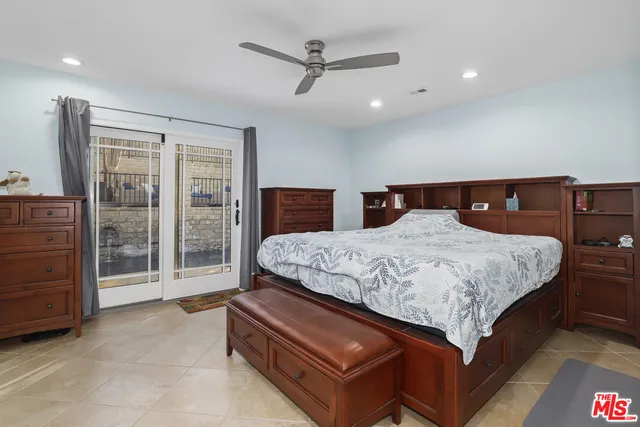 $849,900 | 27558 Pamplico Drive, Valencia, CA 91354