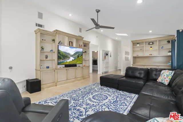 $849,900 | 27558 Pamplico Drive, Valencia, CA 91354