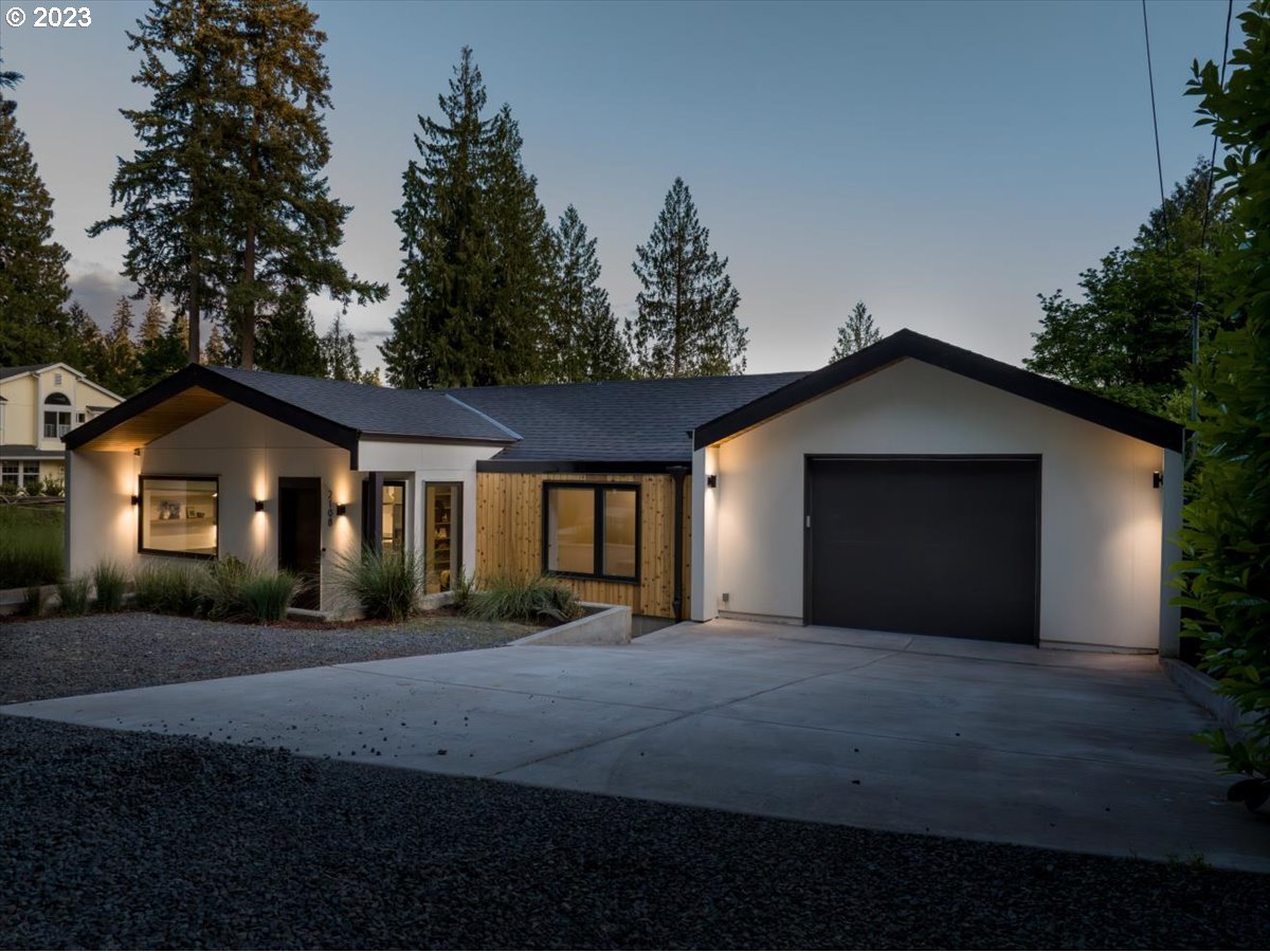 2108 Southwest Mossy Brae Road West Linn, OR 97068 - Photo 43 of 46 Gallery Image 43
