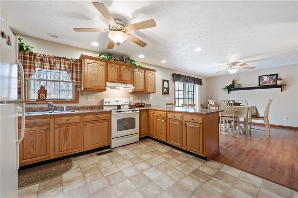 441 Montague Road Addison, PA 15411 - Photo 11 of 24
