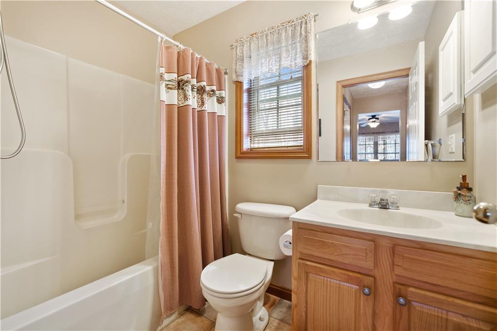 441 Montague Road Addison, PA 15411 - Photo 18 of 24