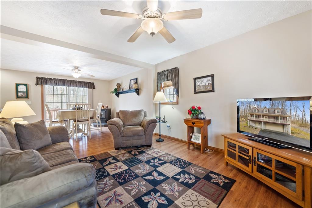 441 Montague Road Addison, PA 15411 - Photo 8 of 24