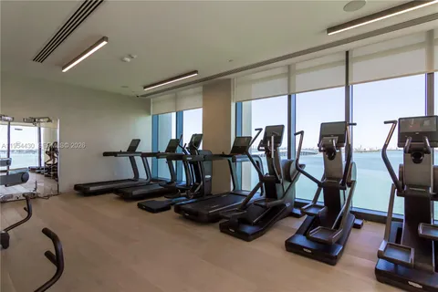 $4,995,000 | 3131 Northeast 7th Avenue, Unit UPH5303, Miami, FL 33137