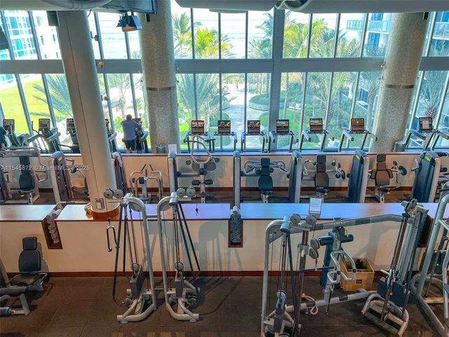 $1,575,000 | 6801 Collins Avenue, Unit 1206, Miami Beach, FL 33141