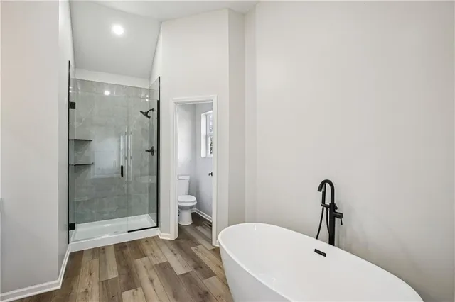 $385,000 | 309 Northeast 51st Road, Warrensburg, MO 64093