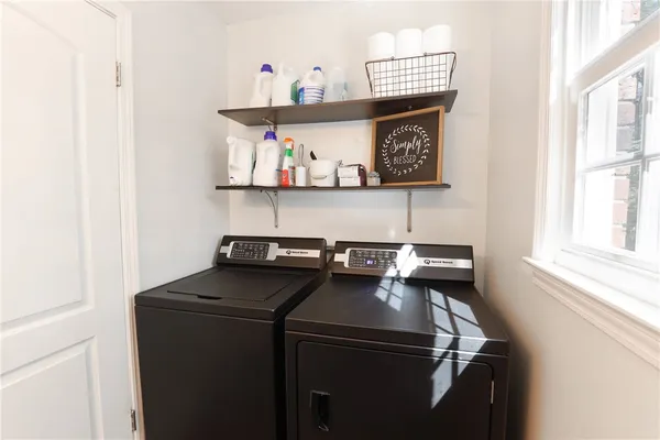 $349,900 | 300 Elmwood Street, Easley, SC 29642