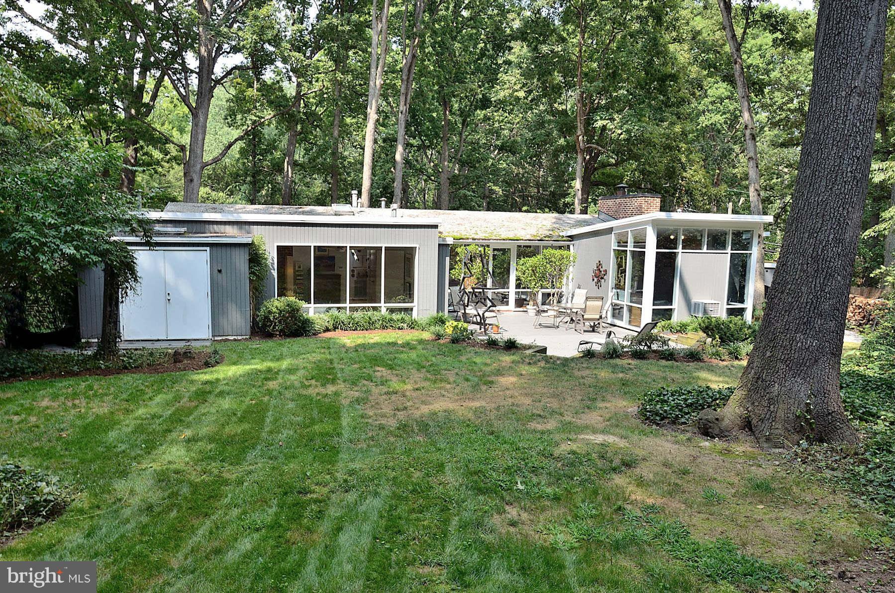 7202 Beechwood Road Alexandria, VA 22307 - Photo 25 of 30 Exterior (Rear)