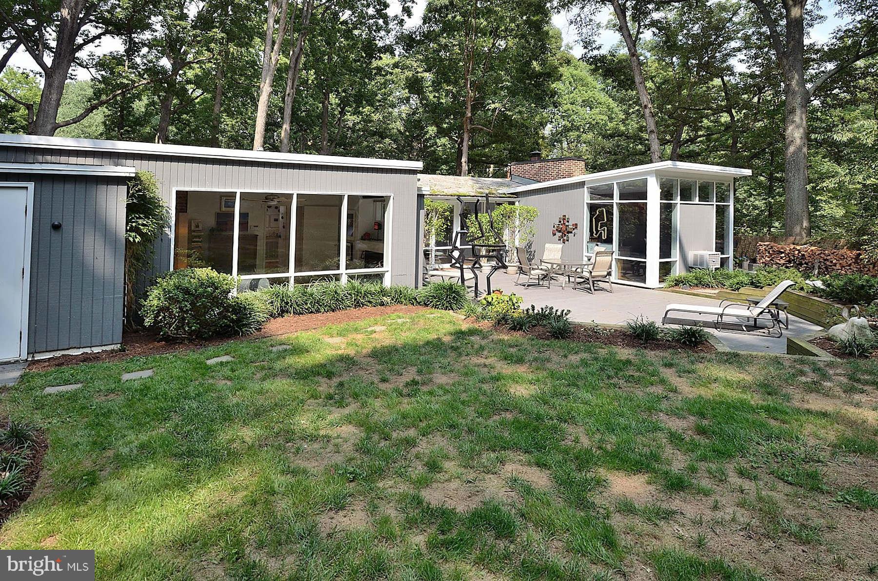 7202 Beechwood Road Alexandria, VA 22307 - Photo 26 of 30 Exterior (Rear)