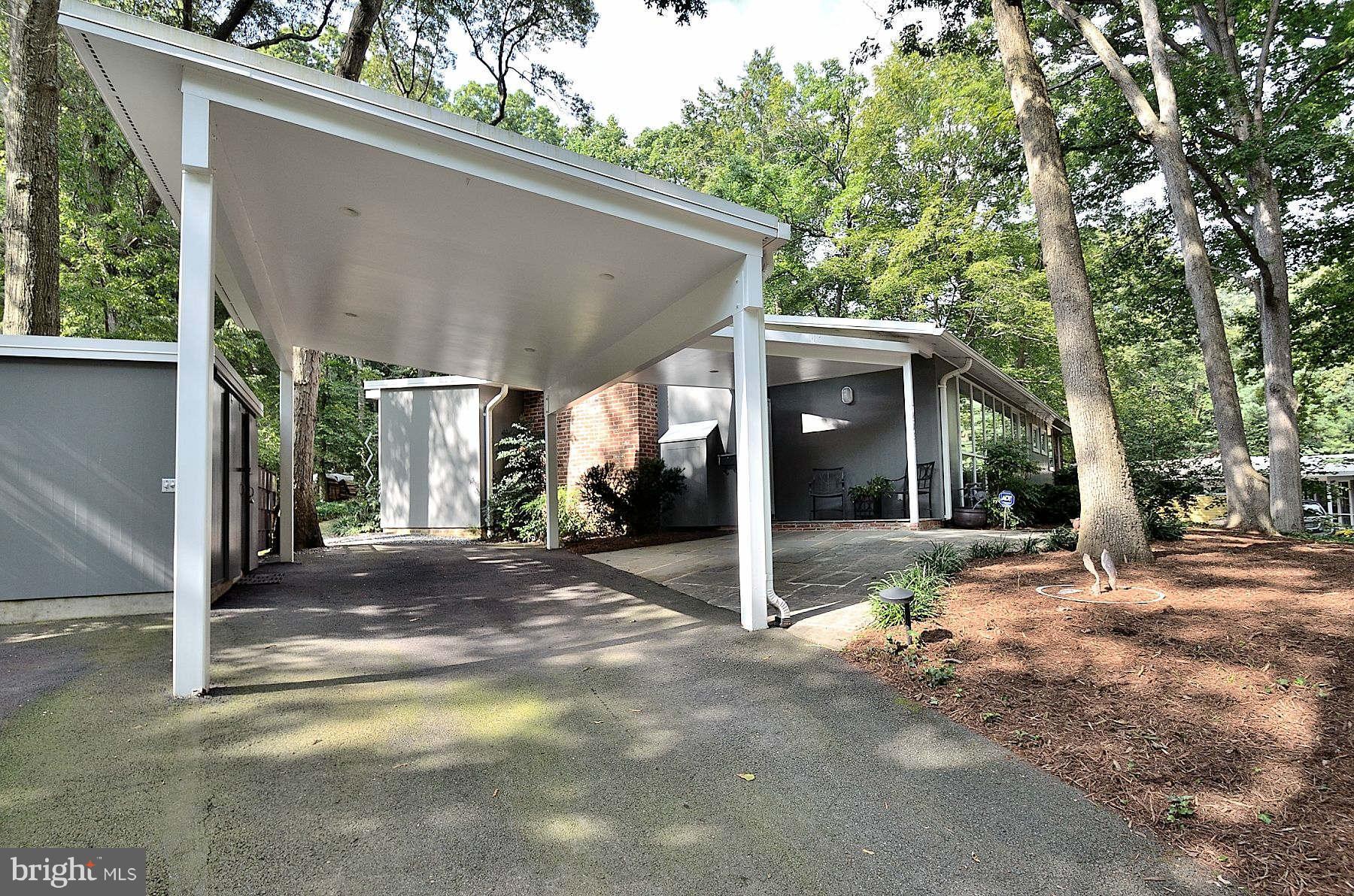 7202 Beechwood Road Alexandria, VA 22307 - Photo 8 of 30 Carport