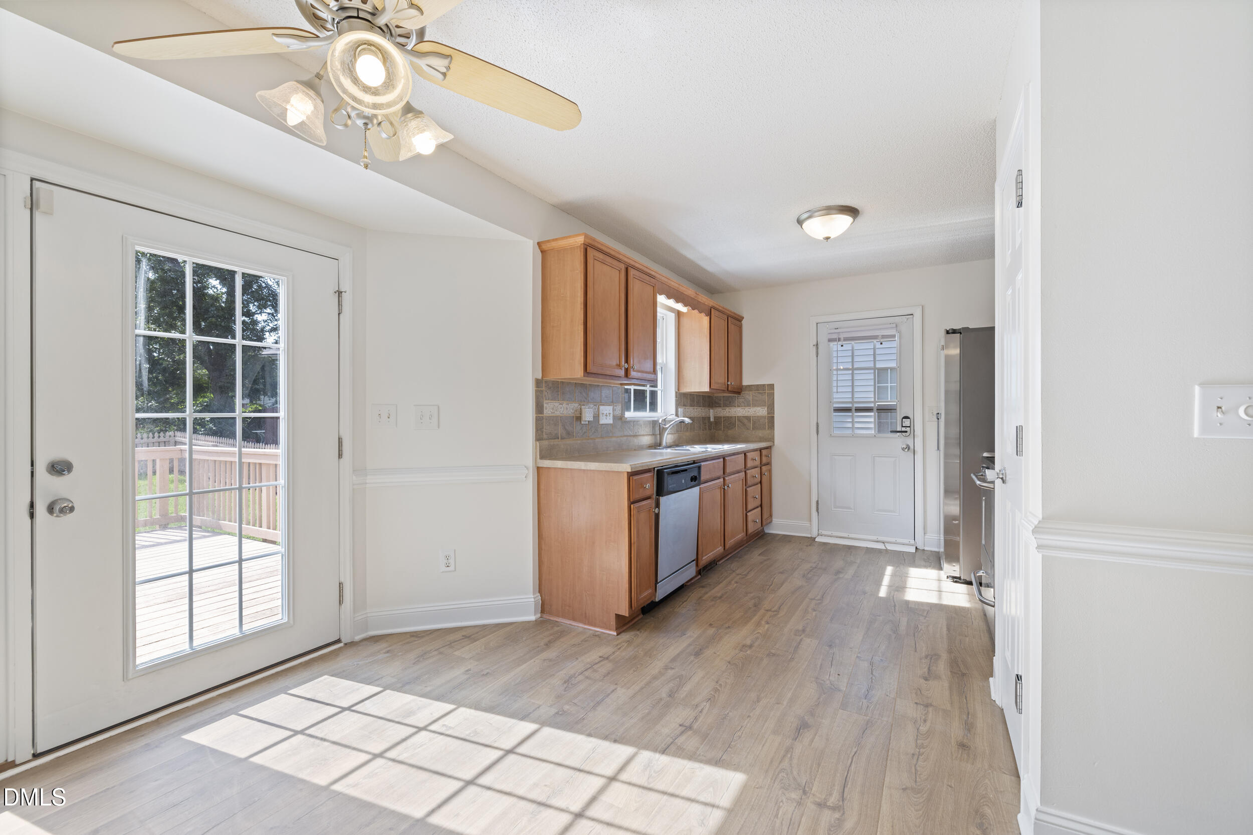 719 Lynn Road Durham, NC 27703 - Photo 3 of 34 HN9A8664_pro_2500x1667