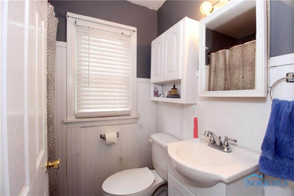 2934 Chipplegate Road Toledo, OH 43614 - Photo 16 of 17 Gallery Image 16