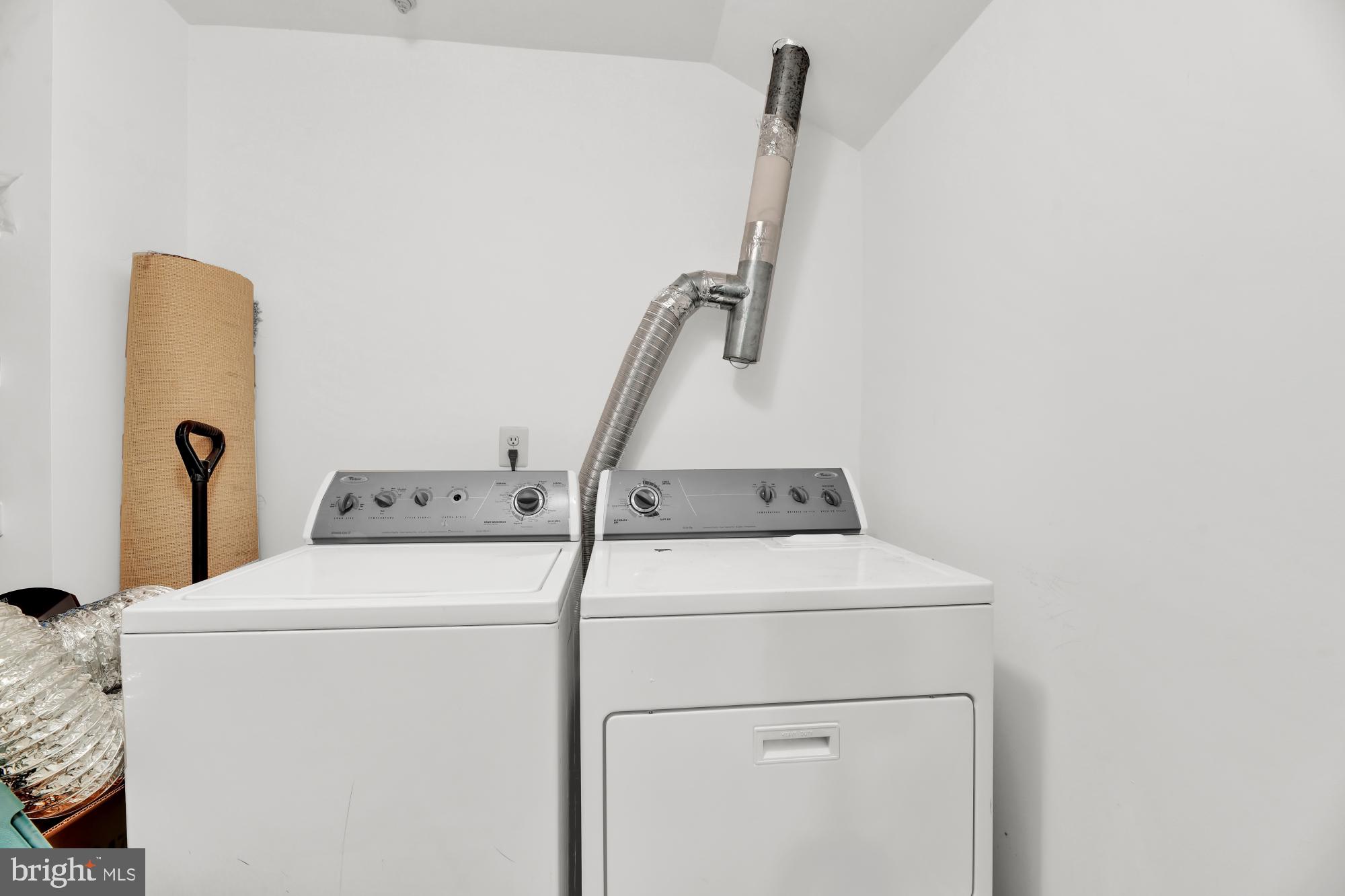 6832 Hayley Ridge Way, Unit A Baltimore, MD 21209 - Photo 26 of 29 Laundry