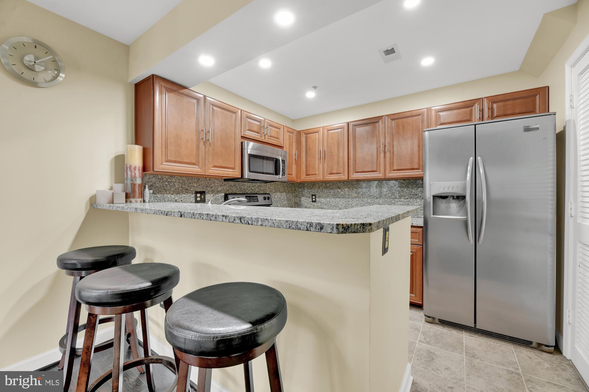 6832 Hayley Ridge Way, Unit A Baltimore, MD 21209 - Photo 4 of 29 Gallery Image 4