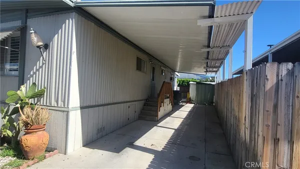 $205,000 | 20652 Lassen Street, Unit 114, Chatsworth, CA 91311