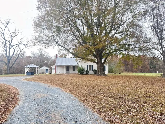 $165,000 | 2230 Little River Road, Asheboro, NC 27205