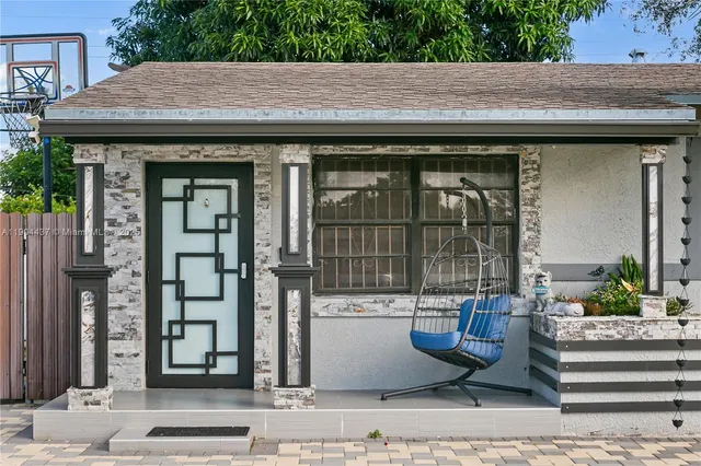 a view of house with a outdoor space