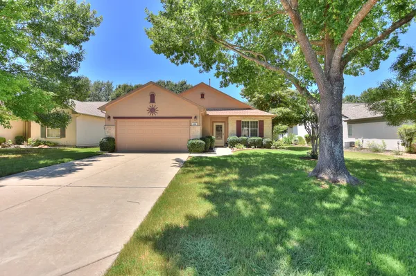 $1,885 | 508 Texas Drive, Georgetown, TX 78633