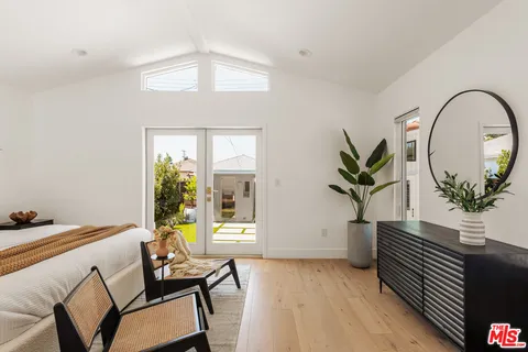 $2,295,000 | 4241 Beethoven Street, Los Angeles, CA 90066