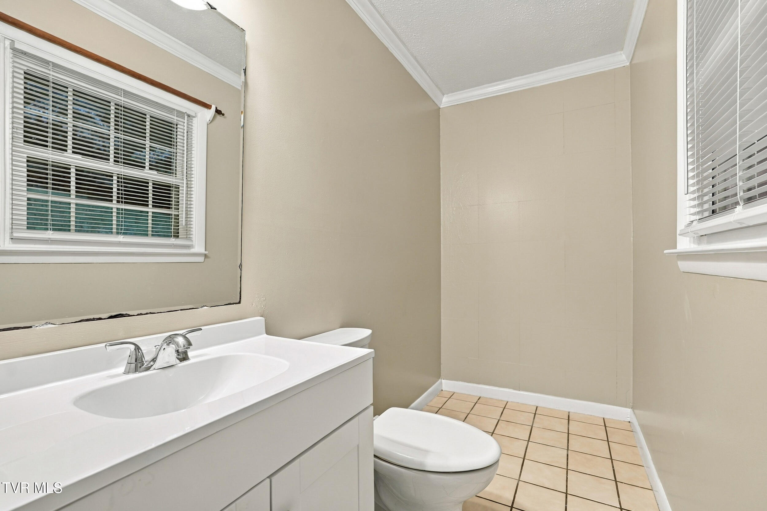 8412 Courtland Road Wise, VA 24293 - Photo 33 of 46 32_8412 courtland rd-37