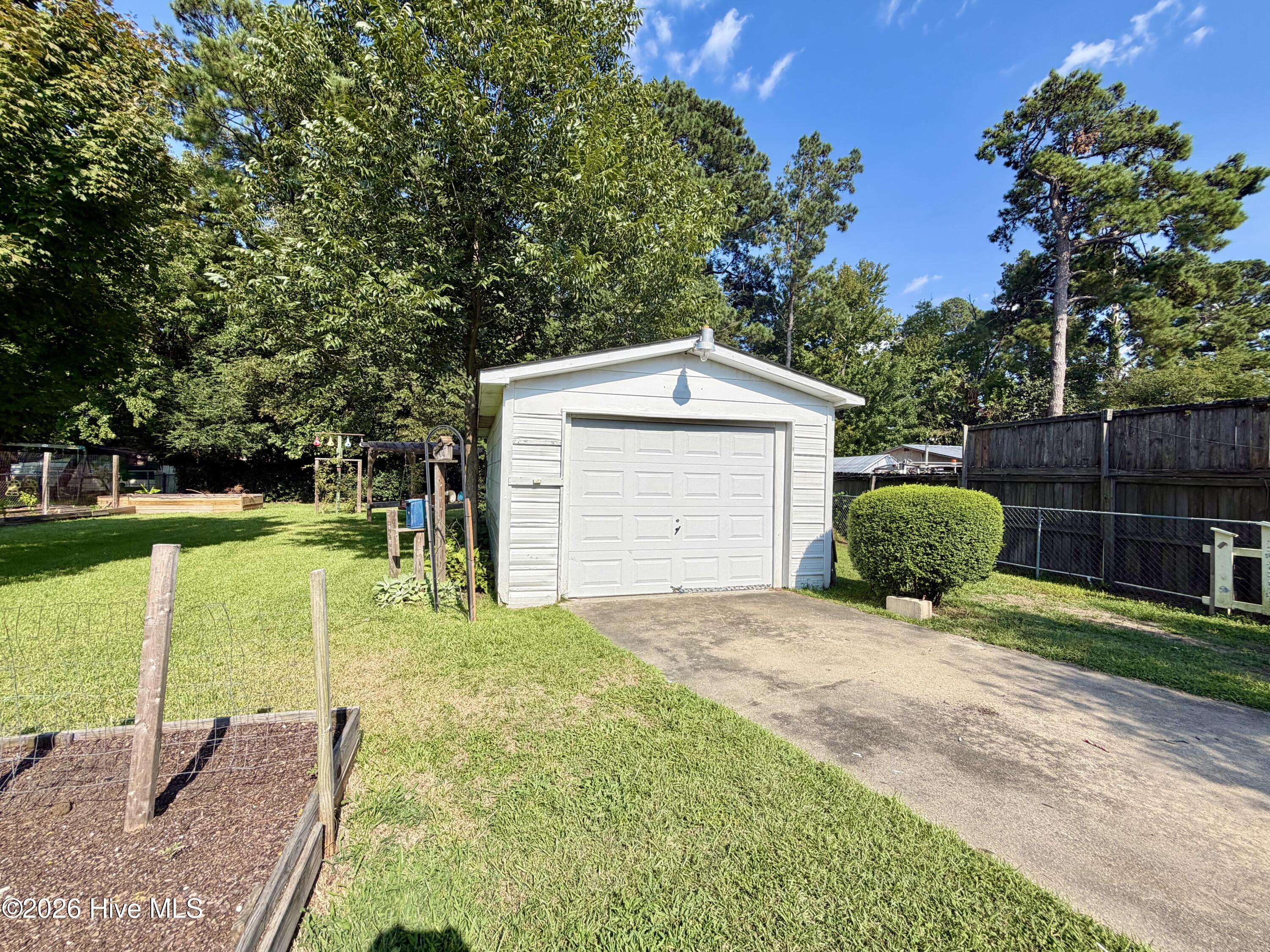 506 Raleigh Road Clinton, NC 28328 - Photo 15 of 15 Gallery Image 15