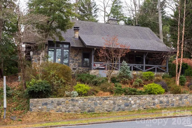 $550,000 | 15 Chestnut Street, Tryon, NC 28782