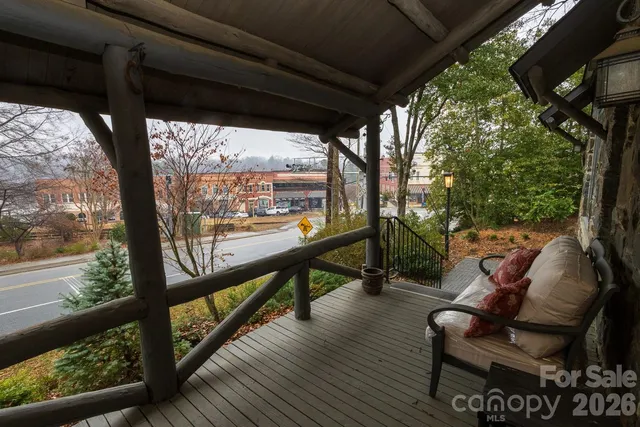 $550,000 | 15 Chestnut Street, Tryon, NC 28782